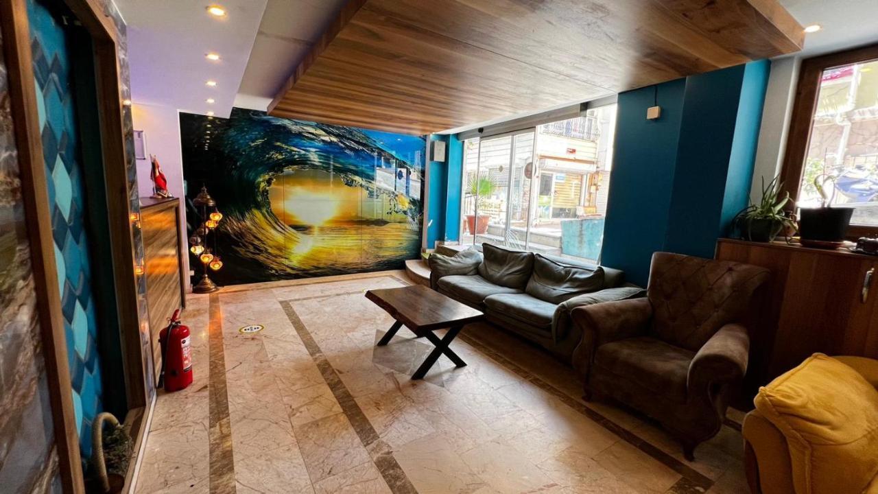 Moon Blue Hotel Истанбул Екстериор снимка
