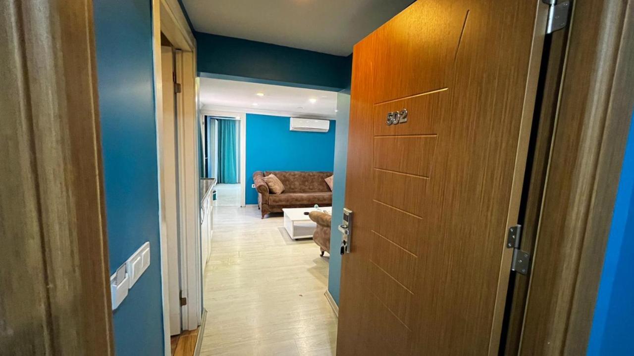 Moon Blue Hotel Истанбул Екстериор снимка